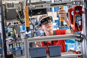 50. Werkzeugbau Hilti