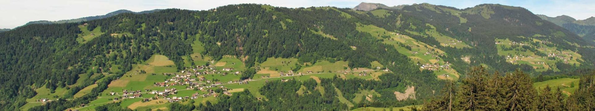 6a6bd-Panorama-UHVf34_02-Laternsertal-bb-1920x360