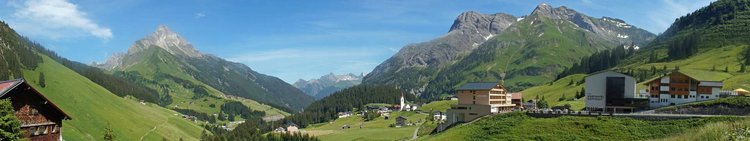 Panorama-Tannberg-Warth-am-cn-2016-1920x360