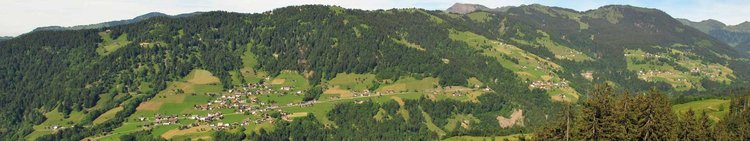 Panorama-UHVf34_02-Laternsertal-bb-1920x360