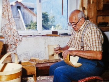 09. Küblerhandwerk image-7069